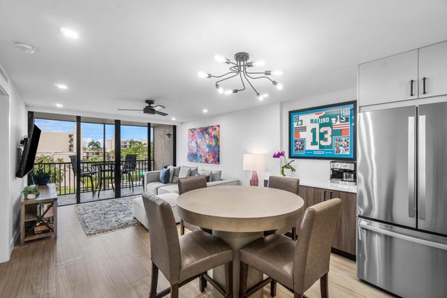 4 Royal Palm Way 4020, Boca Raton, FL 33432