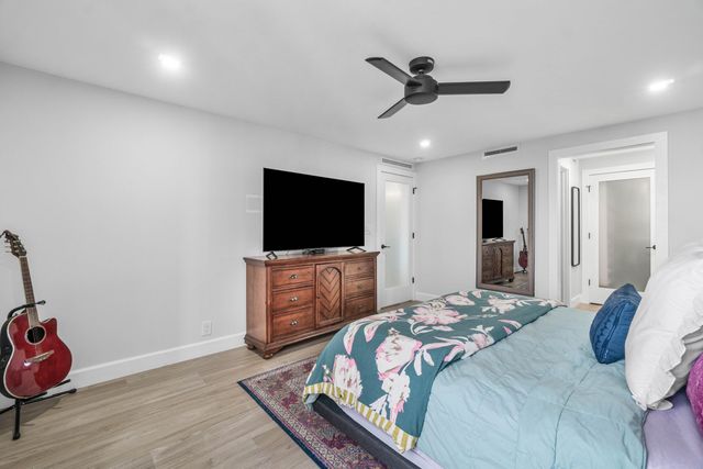 4 Royal Palm Way 4020, Boca Raton, FL 33432