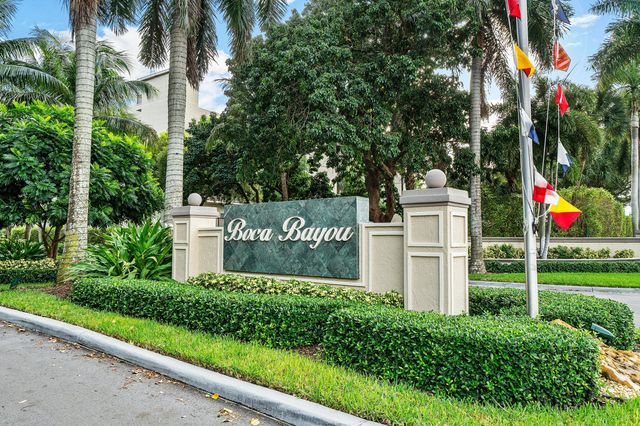 4 Royal Palm Way 4020, Boca Raton, FL 33432