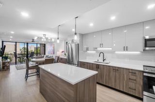 4 Royal Palm Way 4020, Boca Raton, FL 33432