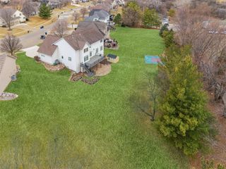 15701 Brookshire Drive, Urbandale, IA 50323