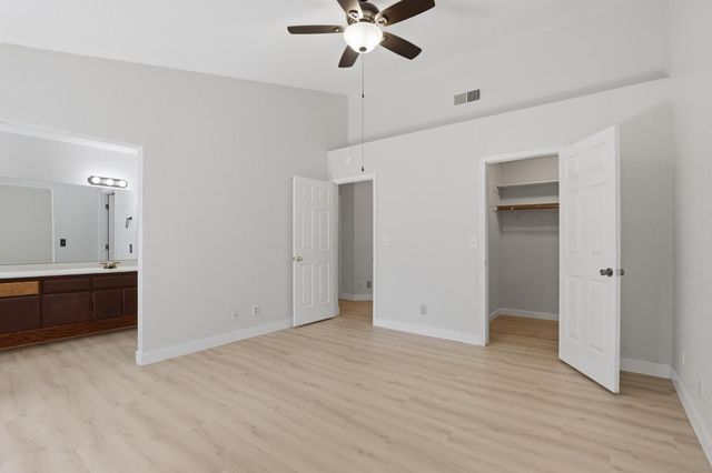 1306 Tradewind Dr, Yuba City, CA 95991