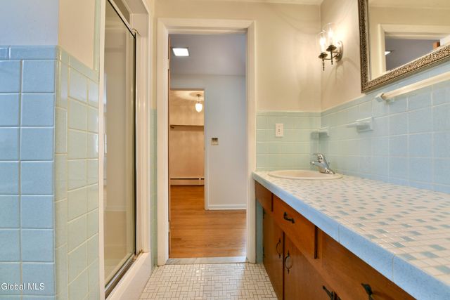 9 Tamarack Lane, Clifton Park, NY 12065