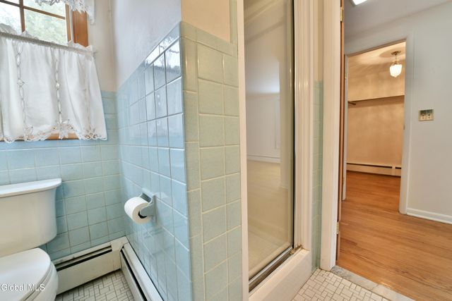 9 Tamarack Lane, Clifton Park, NY 12065