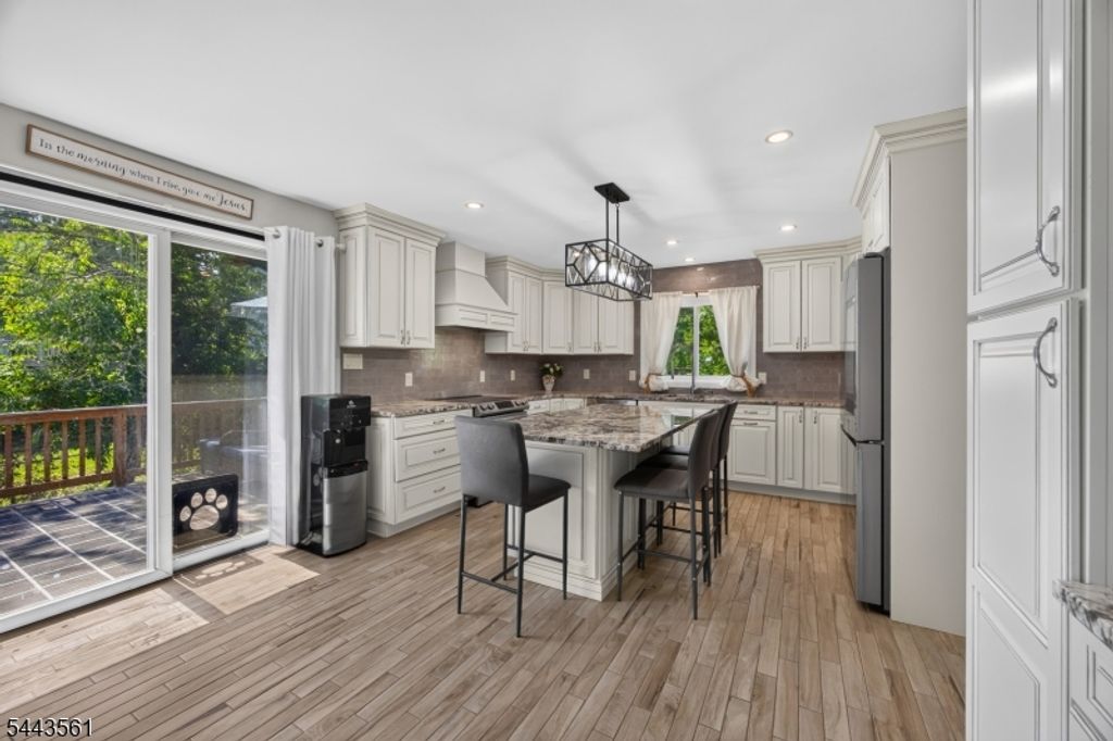 14 Meadow Ln, Vernon Twp., NJ 07462 — photo 3