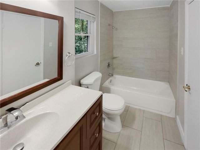 2416 Peachwood Circle NE 9, Atlanta, GA 30345