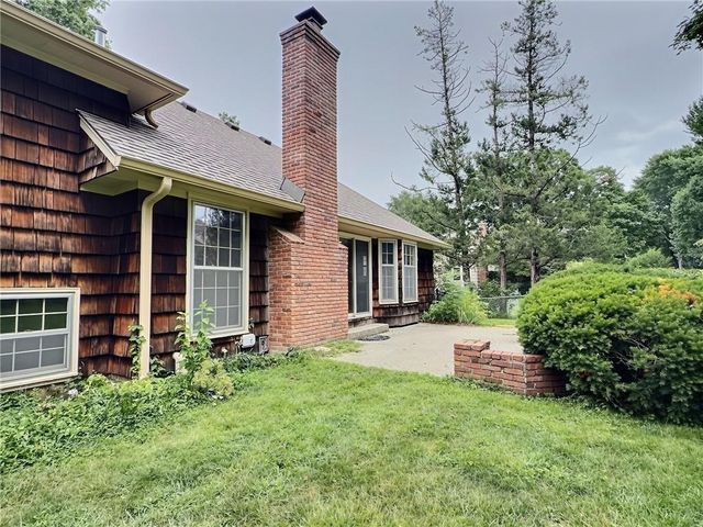 619 W 114th Terrace, Kansas City, MO 64114