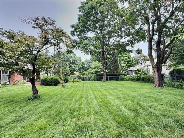 619 W 114th Terrace, Kansas City, MO 64114