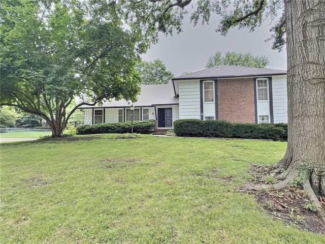 619 W 114th Terrace, Kansas City, MO 64114