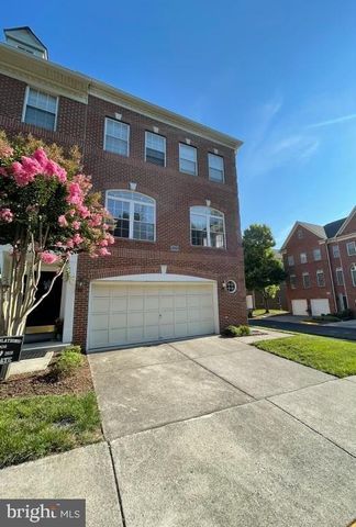 20381 FALLSWAY TER, Sterling, VA 20165