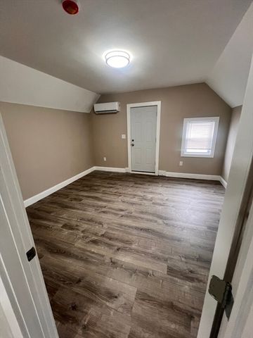 15 Quince Field 3, Boston, MA 02125