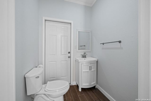 2180 Medina Hwy, Kerrville, TX 78028