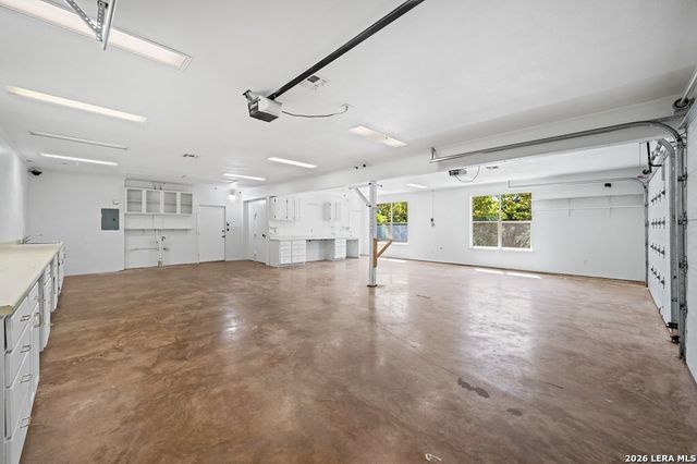 2180 Medina Hwy, Kerrville, TX 78028