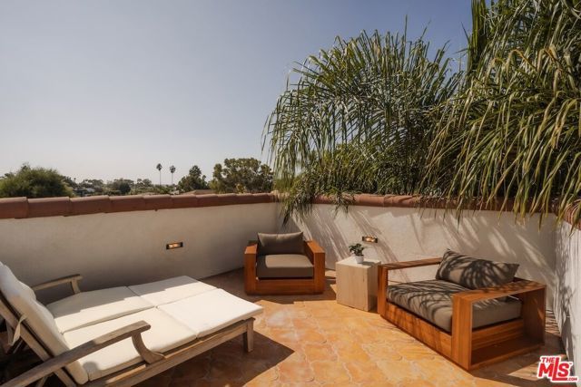 2924 Yale Avenue, Marina Del Rey, CA 90292