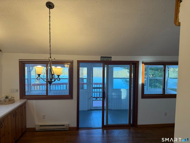 19 Lakeview Drive, Colchester, CT 06415