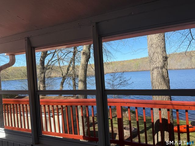 19 Lakeview Drive, Colchester, CT 06415