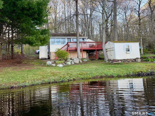 19 Lakeview Drive, Colchester, CT 06415