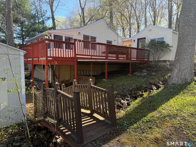 19 Lakeview Drive, Colchester, CT 06415