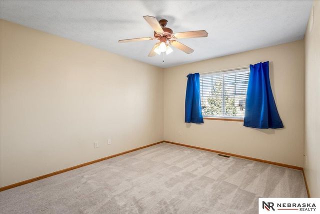 5644 NW 14TH Street, Lincoln, NE 68521