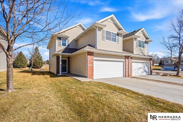 5644 NW 14TH Street, Lincoln, NE 68521