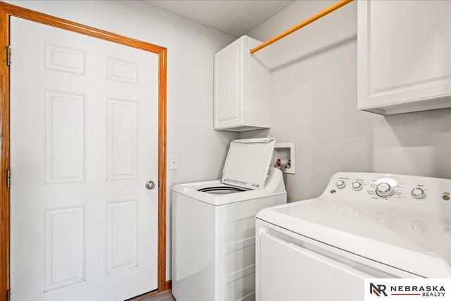 5644 NW 14TH Street, Lincoln, NE 68521