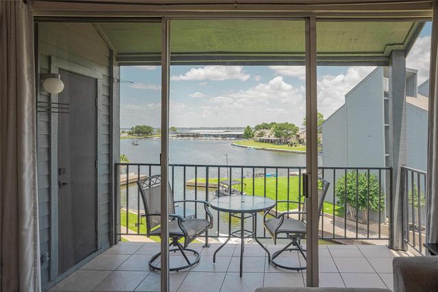 12500 Melville Drive 338D, Montgomery, TX 77356