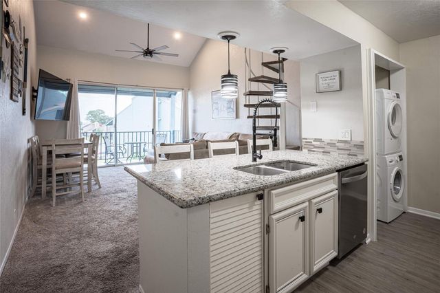12500 Melville Drive 338D, Montgomery, TX 77356