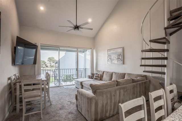 12500 Melville Drive 338D, Montgomery, TX 77356