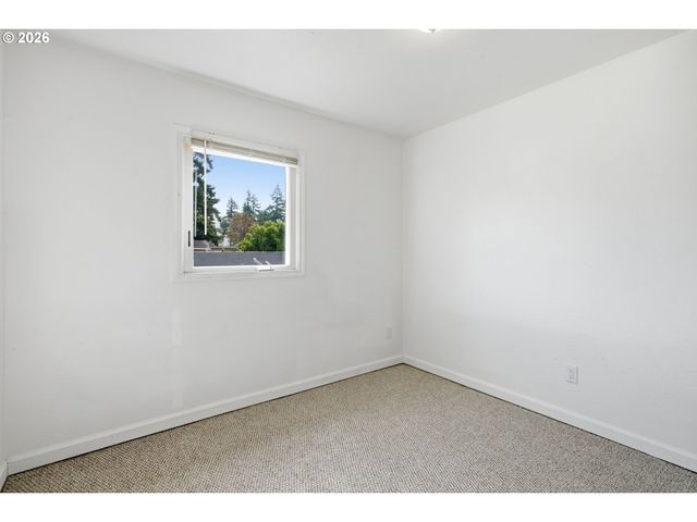 9201 Se 77TH Ct, Portland, OR 97206