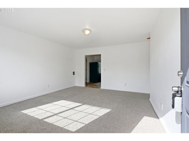 9201 Se 77TH Ct, Portland, OR 97206