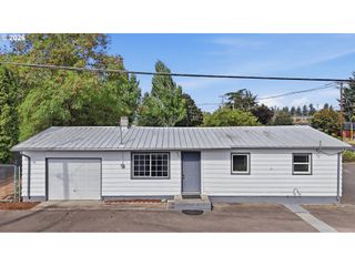 9201 Se 77TH Ct, Portland, OR 97206