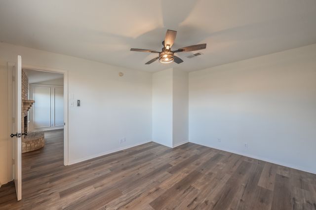 709 Blue Meadow Drive, Azle, TX 76020