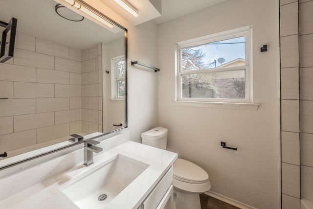 709 Blue Meadow Drive, Azle, TX 76020