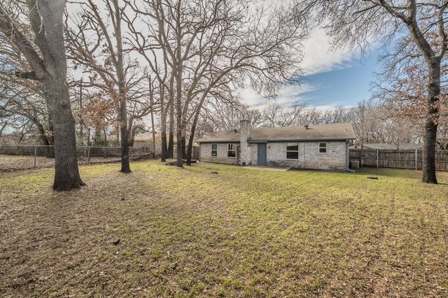 709 Blue Meadow Drive, Azle, TX 76020