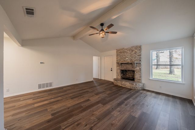 709 Blue Meadow Drive, Azle, TX 76020