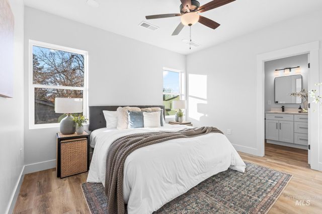 2109 S Pacific St, Boise, ID 83705