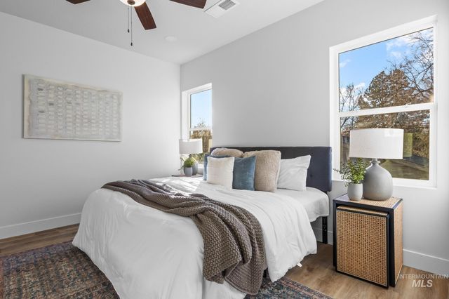 2109 S Pacific St, Boise, ID 83705