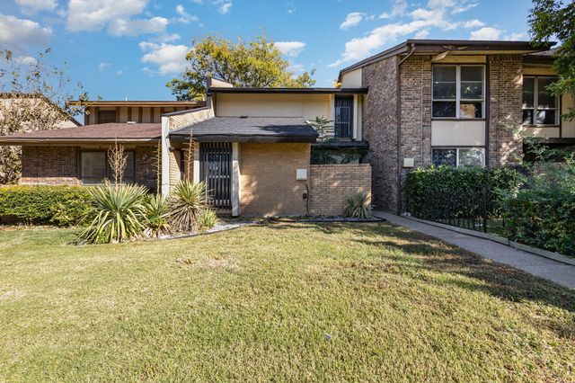 4140 Towngate Boulevard, Garland, TX 75041