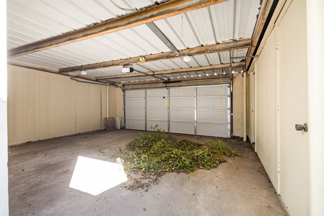 4140 Towngate Boulevard, Garland, TX 75041