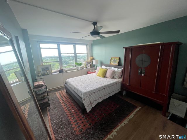 2625 Park Avenue 11P, Bridgeport, CT 06604