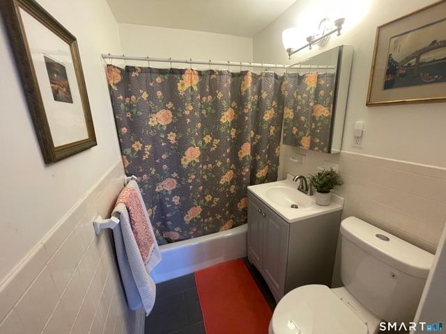 2625 Park Avenue 11P, Bridgeport, CT 06604