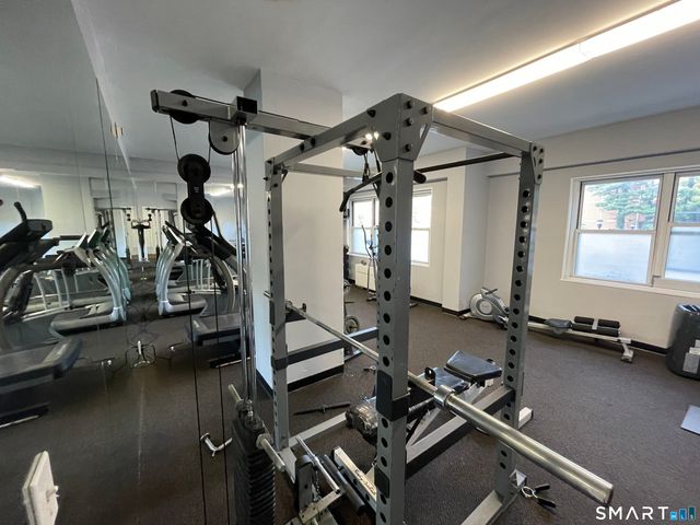 2625 Park Avenue 11P, Bridgeport, CT 06604