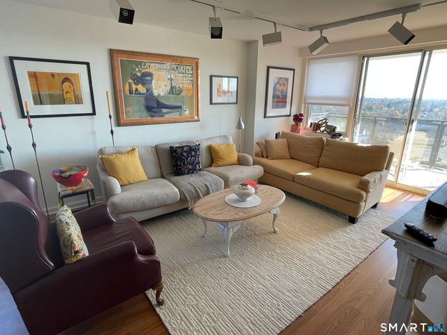 2625 Park Avenue 11P, Bridgeport, CT 06604