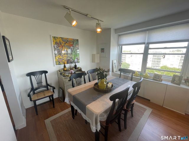 2625 Park Avenue 11P, Bridgeport, CT 06604