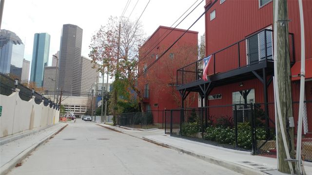 913 Saulnier Street, Houston, TX 77019