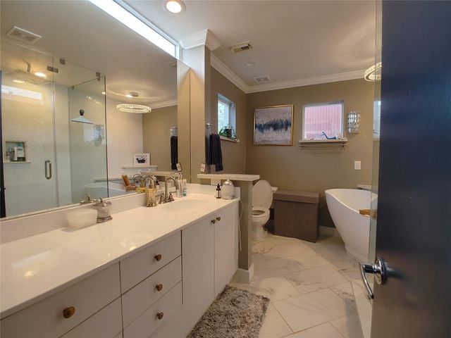 913 Saulnier Street, Houston, TX 77019