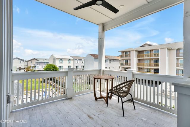 506 Canal Drive 2, Carolina Beach, NC 28428