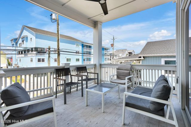 506 Canal Drive 2, Carolina Beach, NC 28428