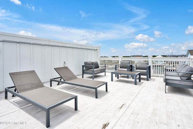 506 Canal Drive 2, Carolina Beach, NC 28428