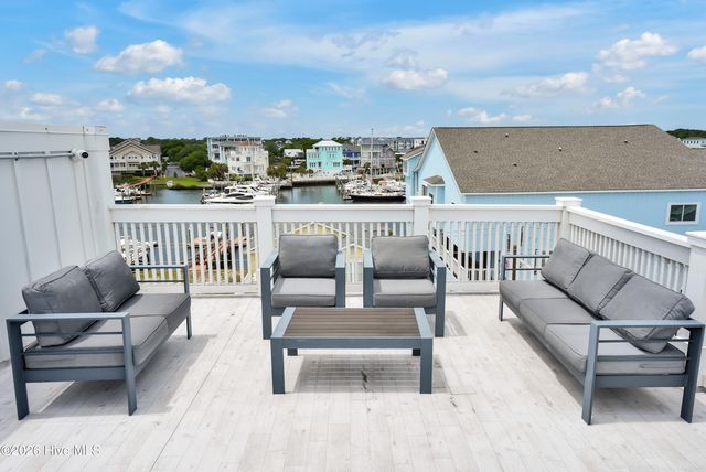506 Canal Drive 2, Carolina Beach, NC 28428